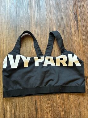 XL IVY PARK by Beyoncé Black and White Logo Sports Bra